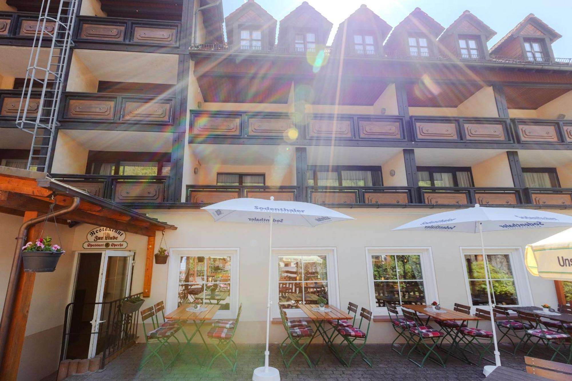 Landgasthof zur Linde Heimbuchenthal Exterior foto