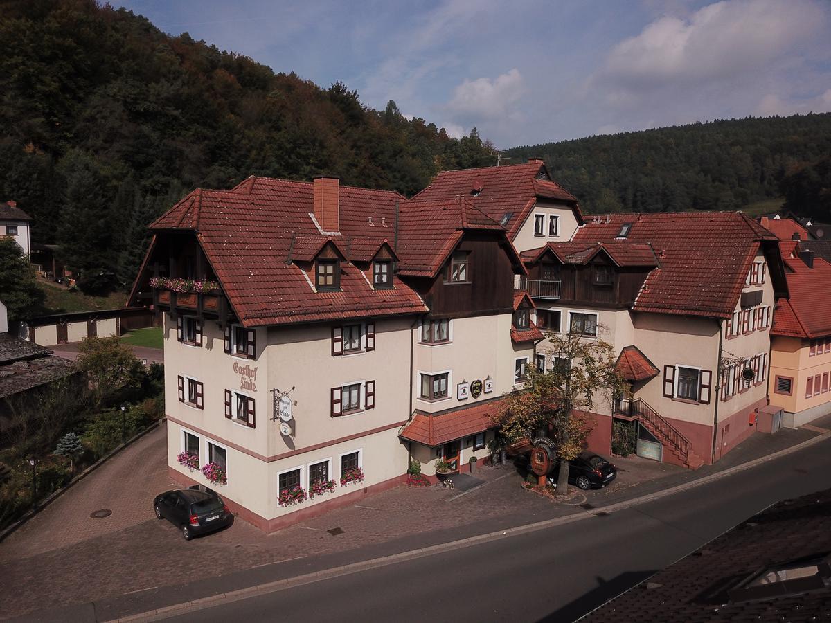 Landgasthof zur Linde Heimbuchenthal Exterior foto