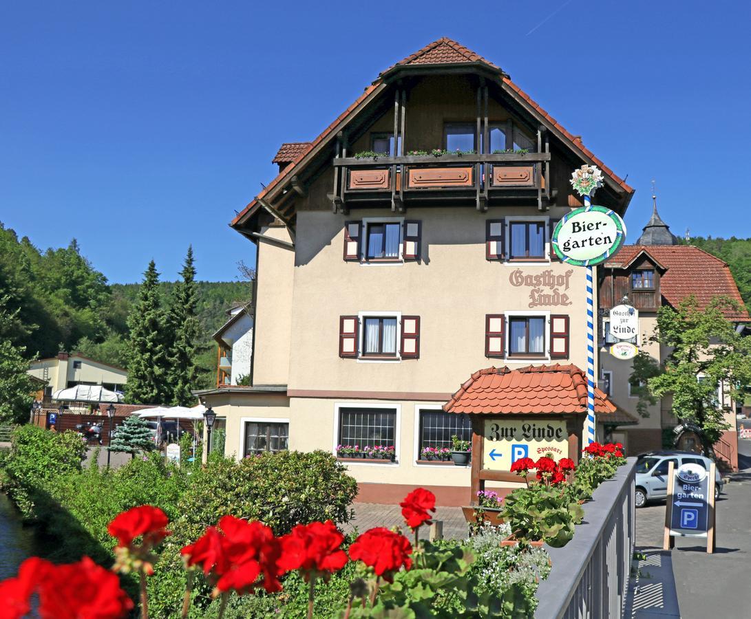 Landgasthof zur Linde Heimbuchenthal Exterior foto